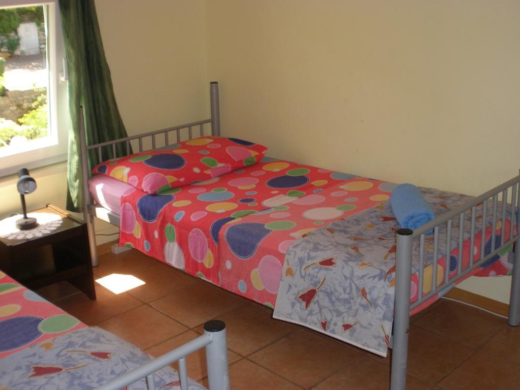 Corry 1 Apartment Ravni Phòng bức ảnh