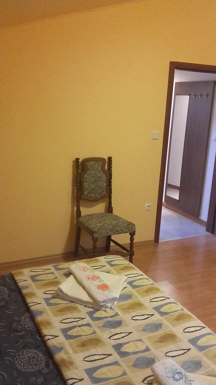 Corry 1 Apartment Ravni Ngoại thất bức ảnh